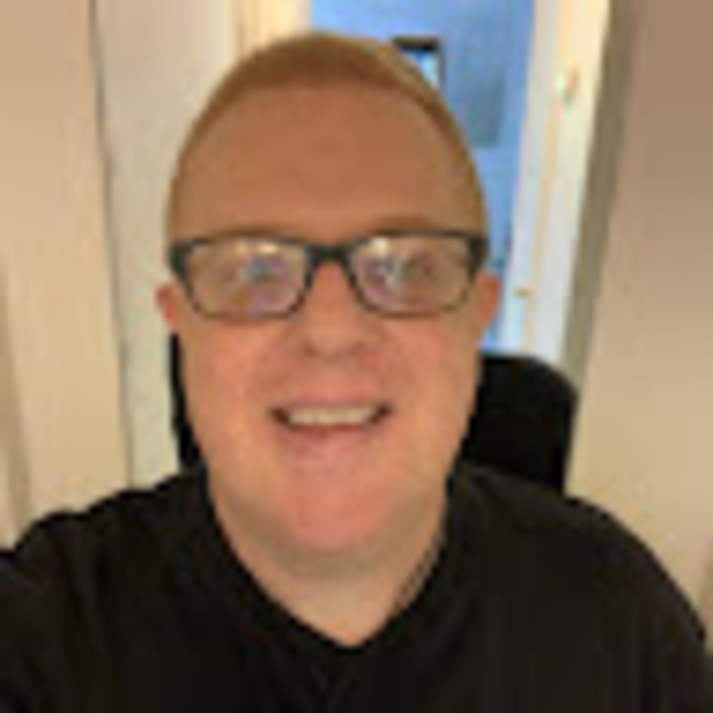 Meet your Posher, Eric